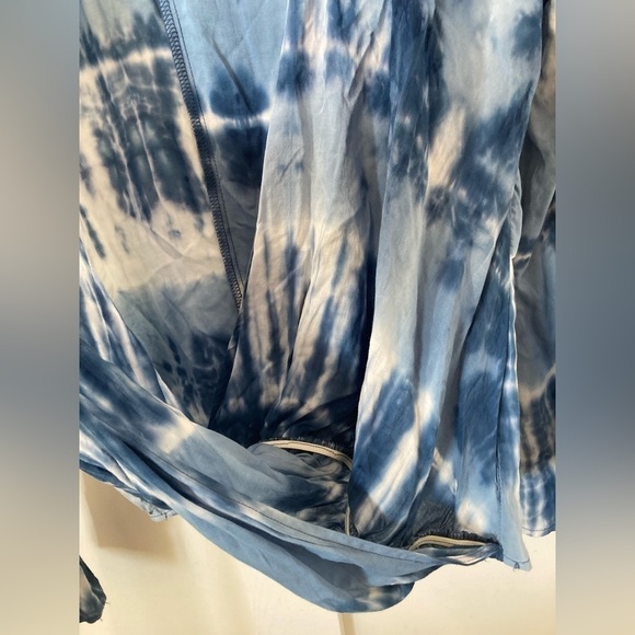 LOVESTITCH wrap blouse tie dye long bell sleeve size small - Picture 10 of 12